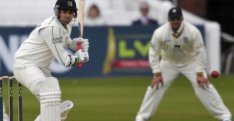 Middlesex under pressure at The Oval