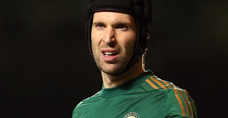 Fans on Twitter react to keeper Cech’s display against Chelsea