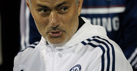 Chelsea boss plays down title chances