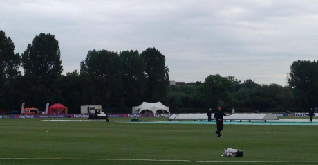 No play possible for Middlesex due to rain