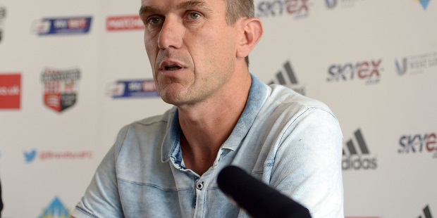 Dijkhuizen expects Gray’s future to be resolved soon