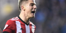 Brentford: Sergi Canos