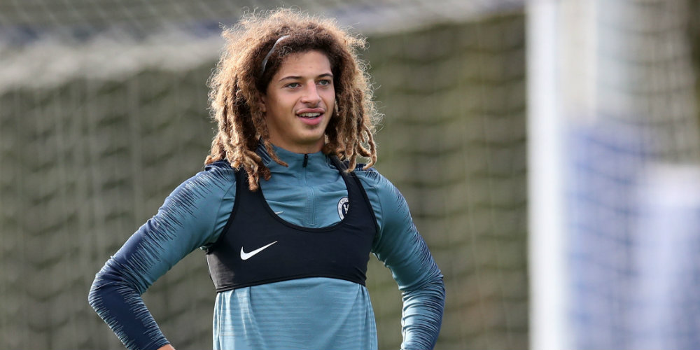 Giggs: Ampadu might benefit from loan move