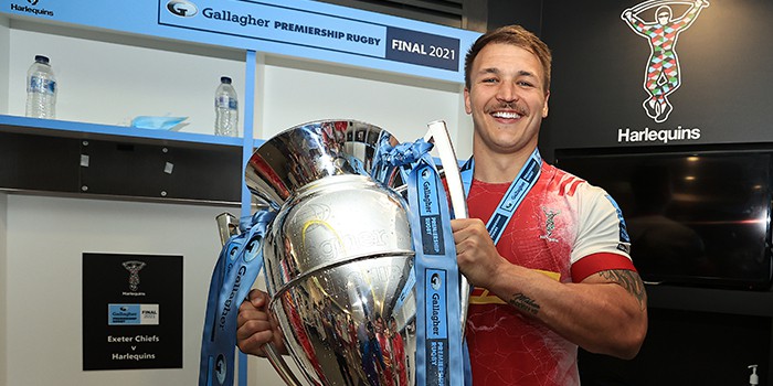 Esterhuizen signs new Harlequins contract