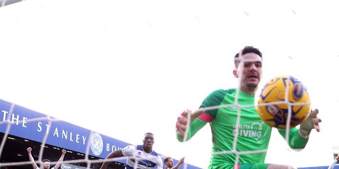 Stoppage-time equaliser saves QPR from disastrous defeat