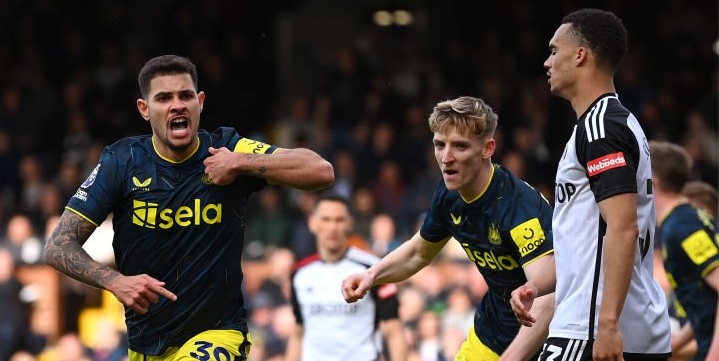 Late goal gives Newcastle victory at Fulham