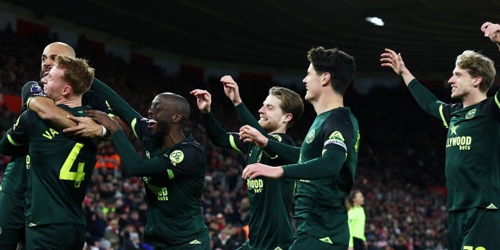 Brentford thrash Saints to finally secure first away win