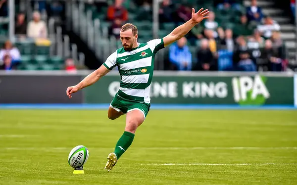 Willis joins French club Agen after Ealing exit