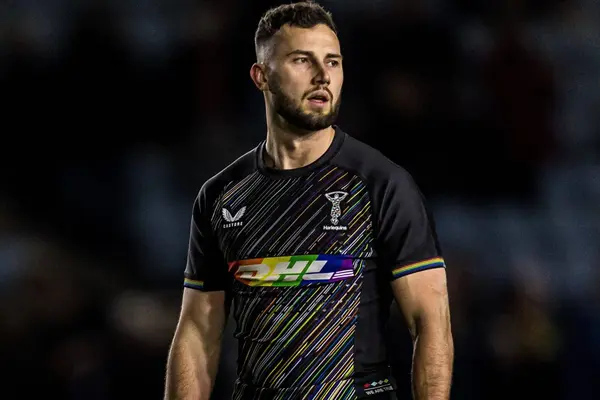 Scrum-half Green returns to Harlequins