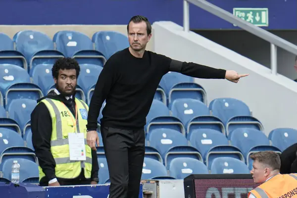 Stephan: Injury-hit QPR will play with striker