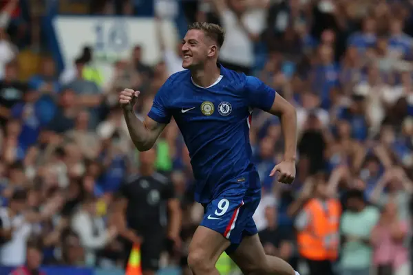 Delap scores twice as Chelsea beat AC Milan in friendly