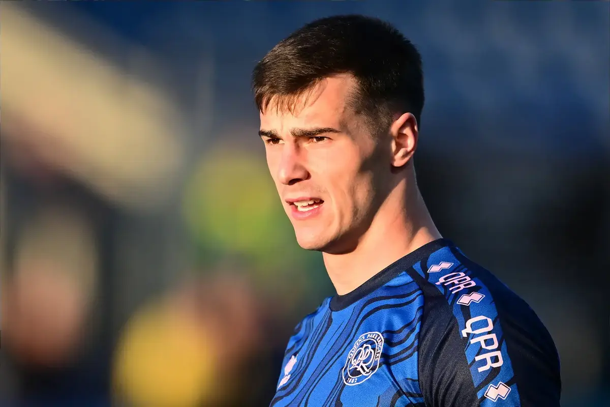 QPR keeper Walsh suffers broken wrist