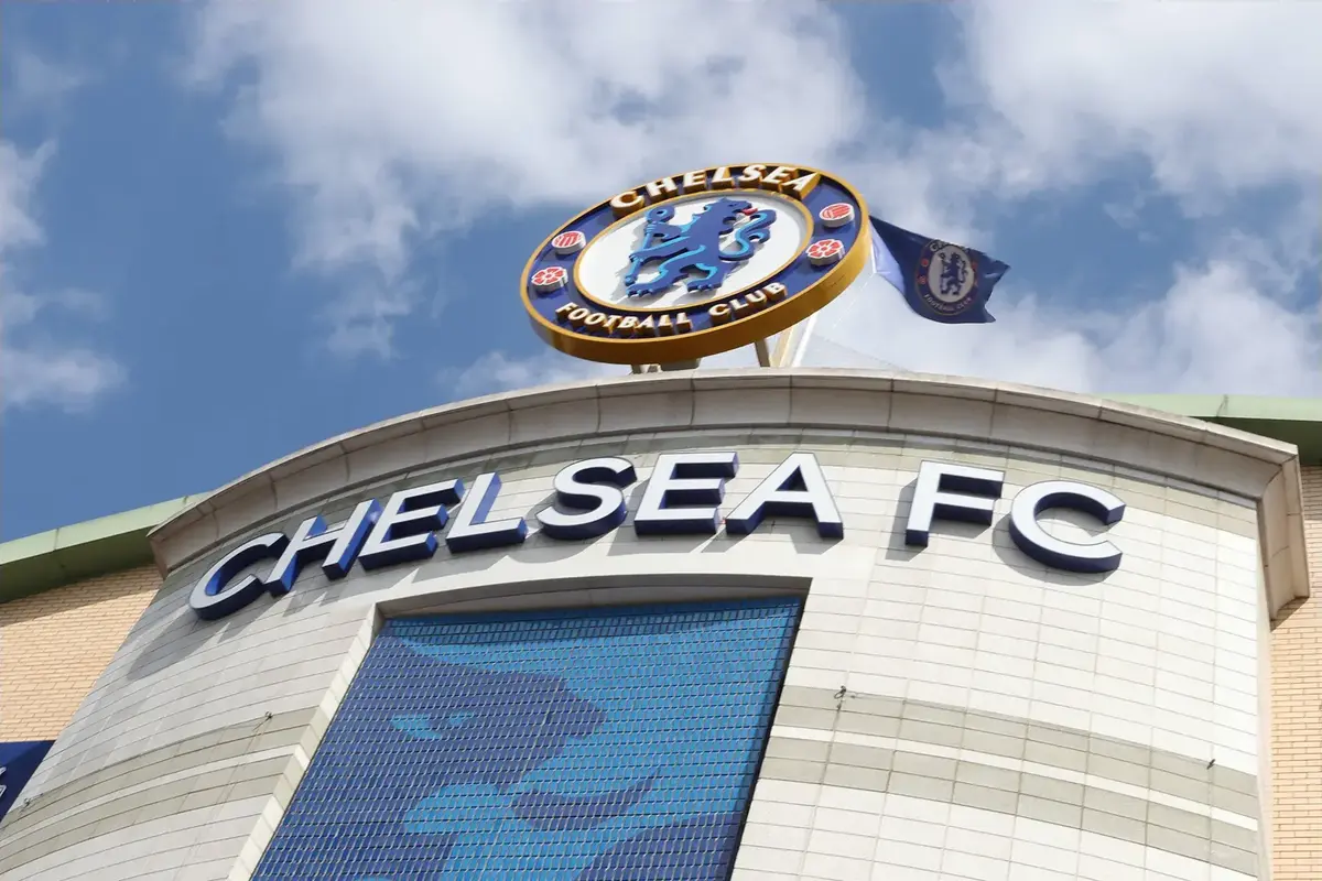 Chelsea face 74 FA charges over agent payments