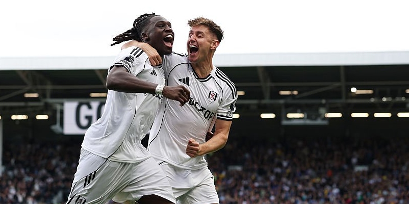 Last-gasp own goal gives Fulham dramatic victory over Leeds