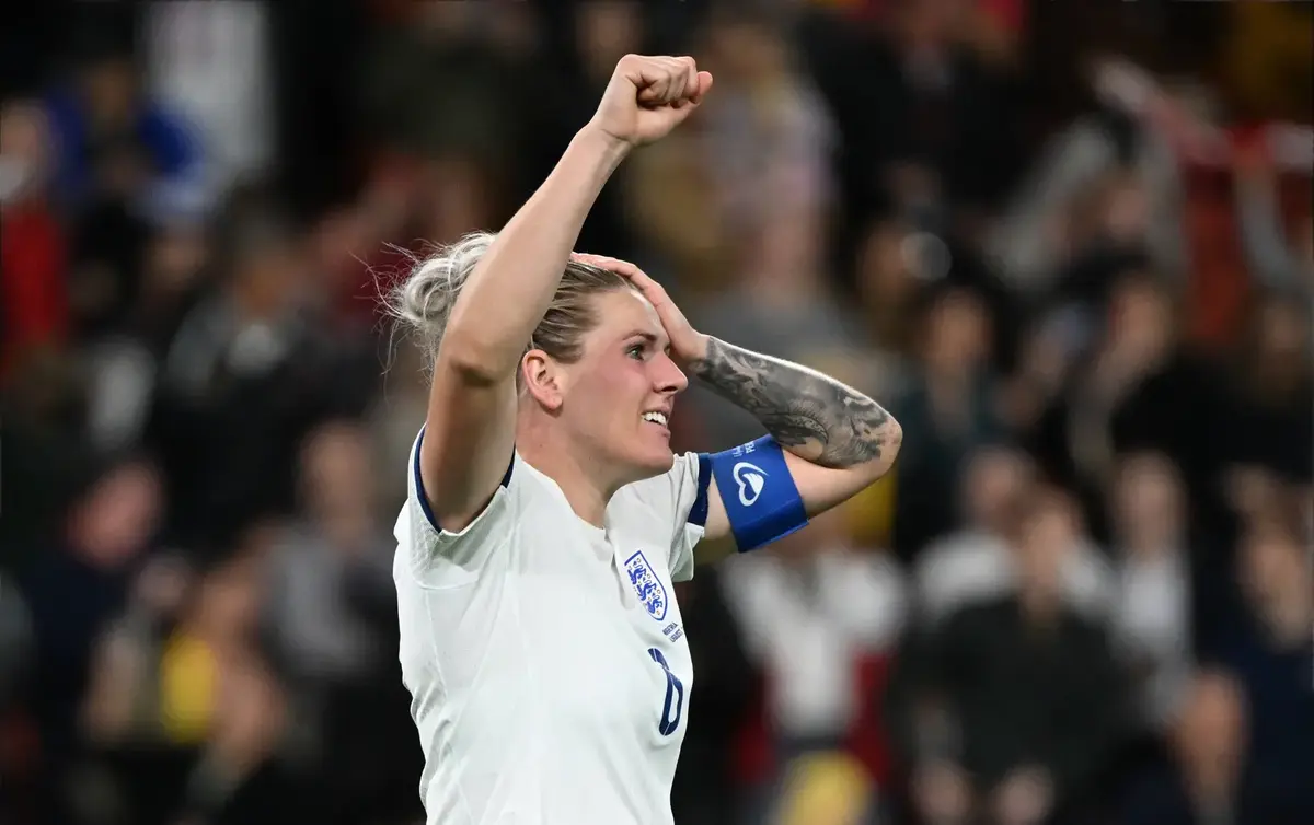 Bright retires from international football