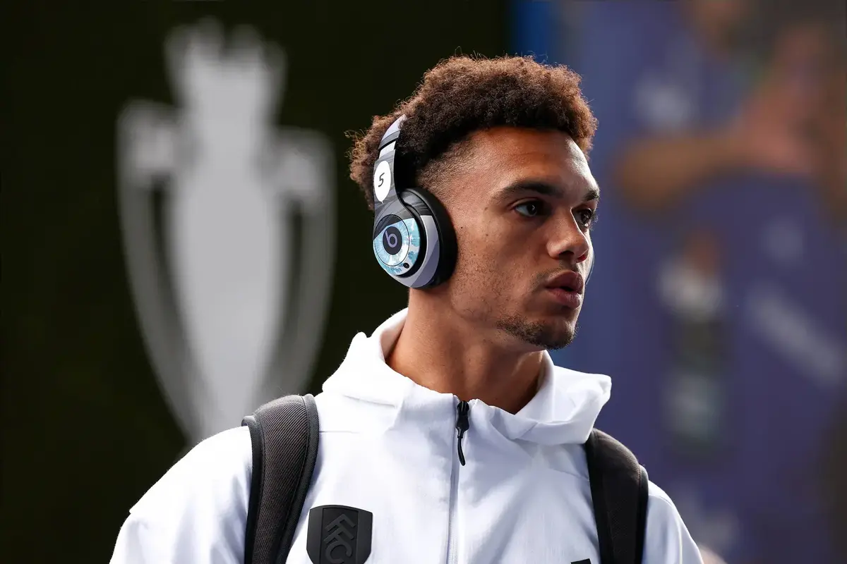 Silva unsure when Robinson will return for Fulham