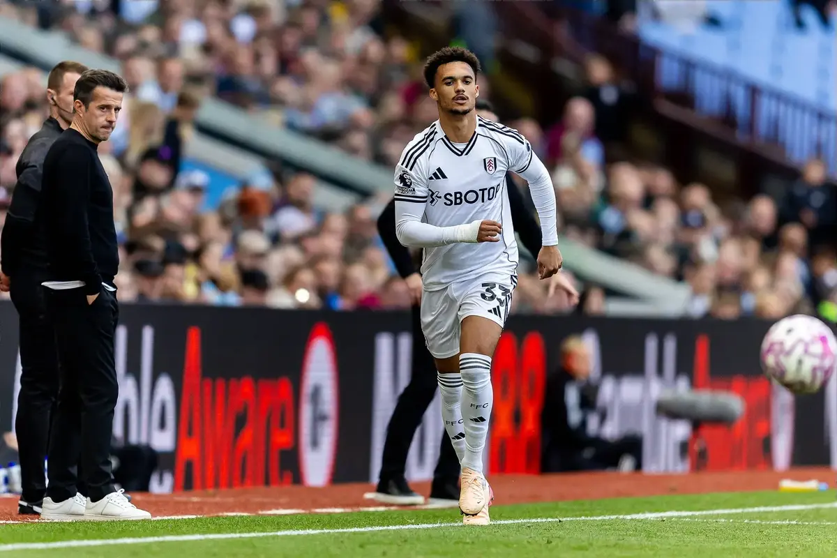 Fulham’s Robinson ‘getting stronger’ – but no timescale for return