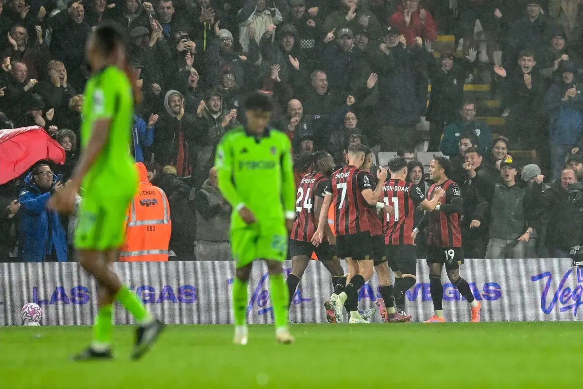 Bournemouth come from behind to beat Fulham