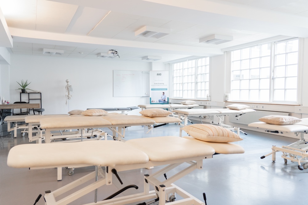 Fulham, are you ready? Claim your free osteopath screening today [Limited spots]