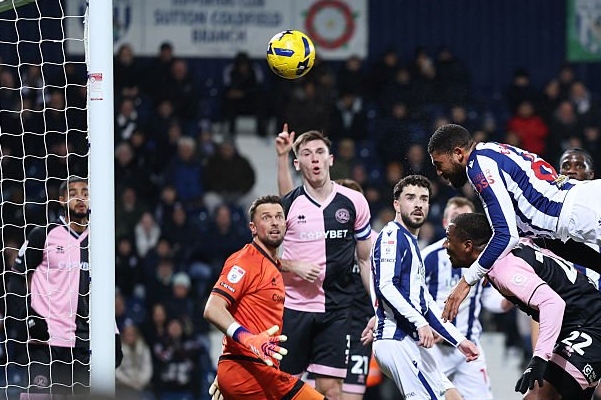 QPR end year with defeat at West Brom