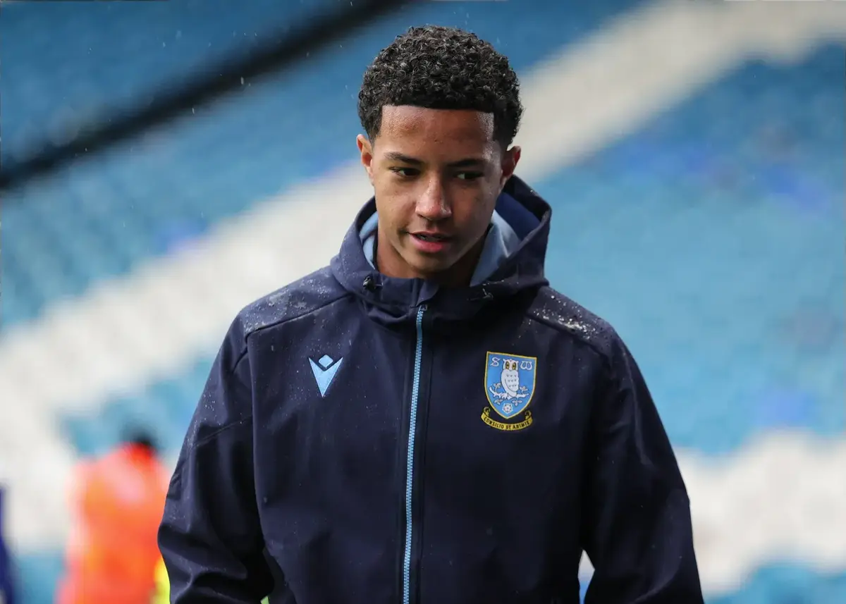 Chelsea sign youngster Alao from Sheffield Wednesday