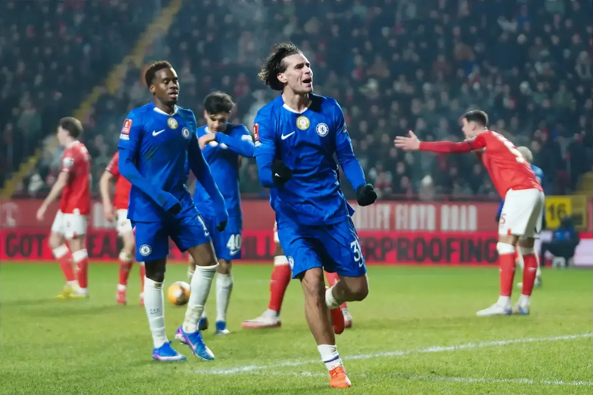 Chelsea comfortably win cup tie in Rosenior’s first match