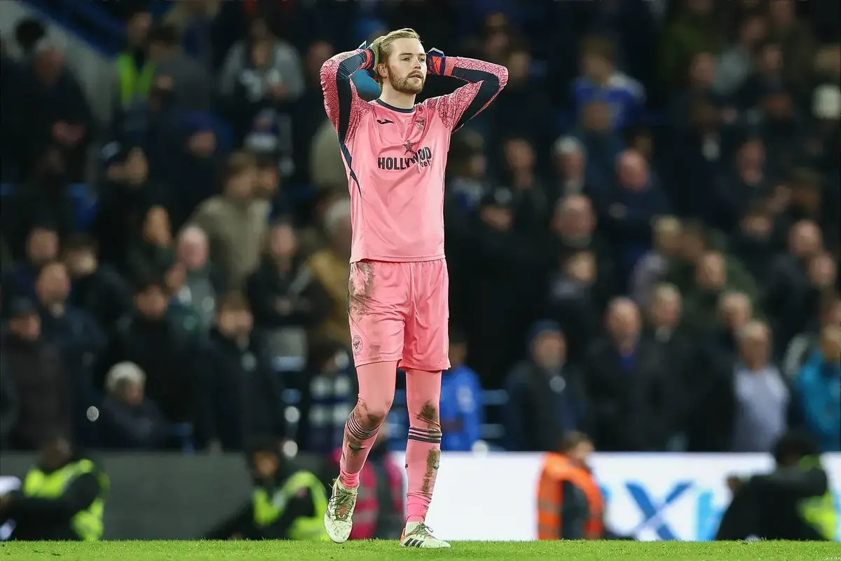 Andrews defends Kelleher after Brentford’s derby defeat