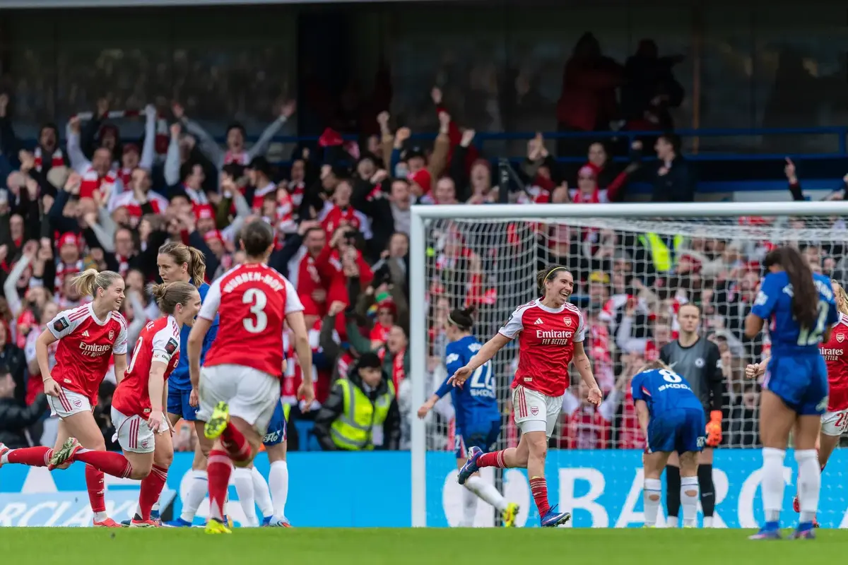 Chelsea beaten by Arsenal in major blow to WSL title hopes
