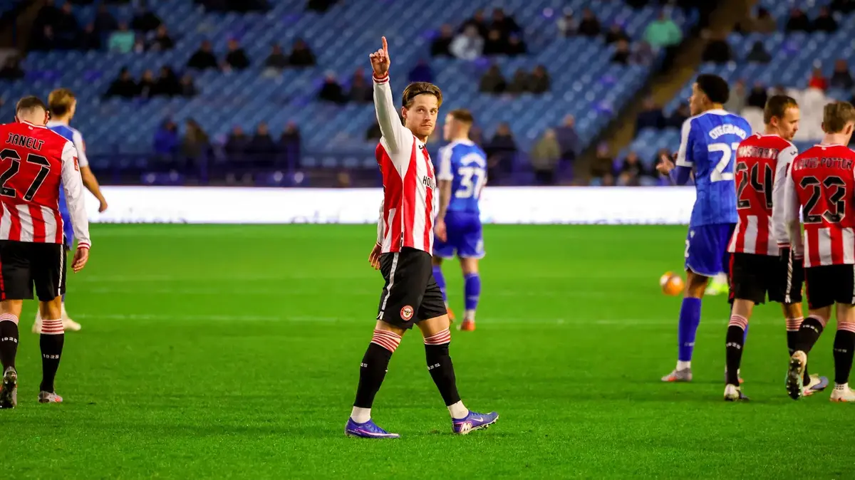 Brentford through after win at Wednesday