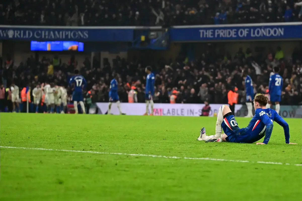 Chelsea draw with Leeds after losing two-goal lead