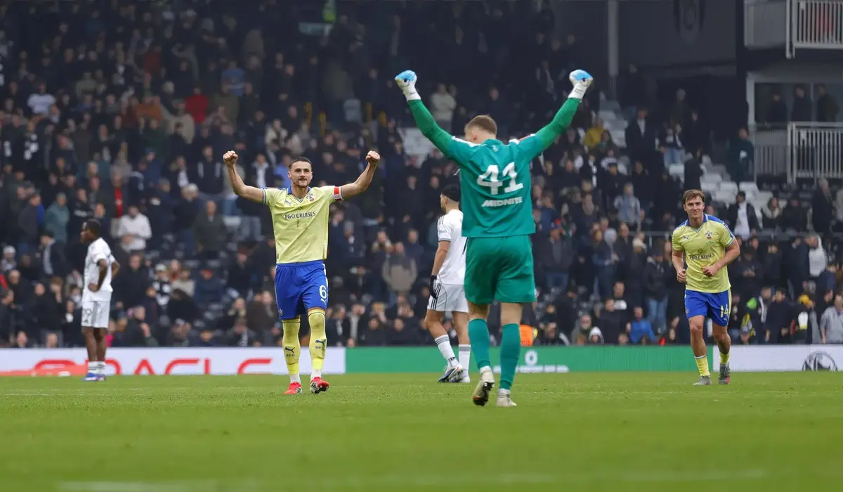 Late Saints winner sends Fulham out of FA Cup