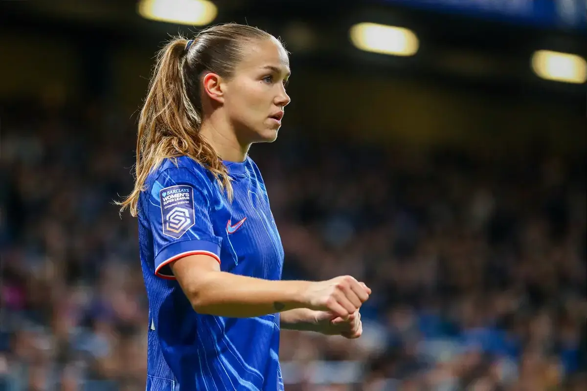 Winger Reiten leaves after six years at Chelsea