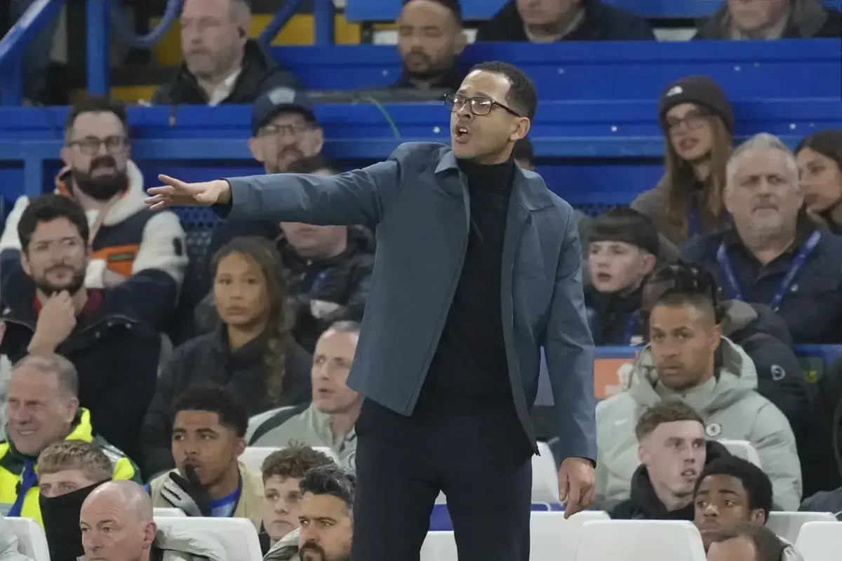 Rosenior wants Chelsea to ‘get back on track’ by cutting out mistakes