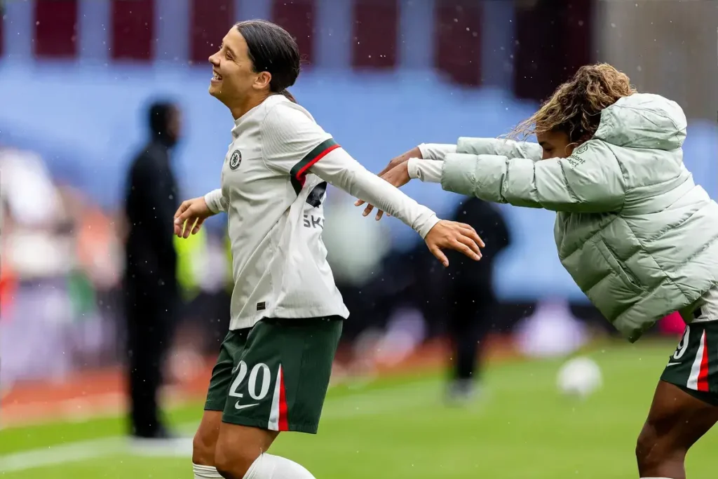 Kerr equals Chelsea’s WSL scoring record in win at Everton