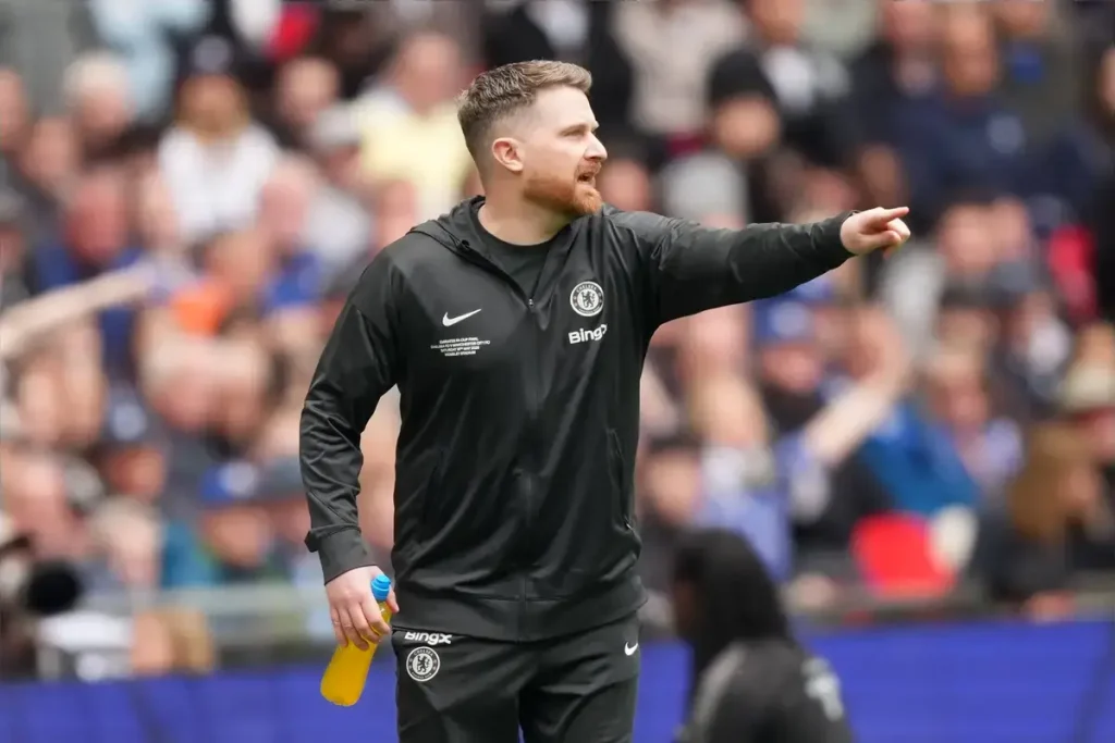 McFarlane insists Chelsea should have been given penalty