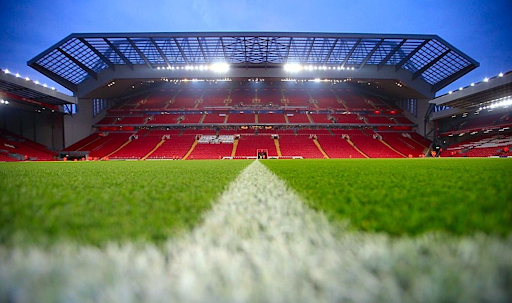 Which FA Trophy clubs can reach the English Football League (EFL)?