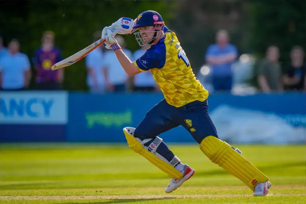 Lees powers Durham to Blast victory over Middlesex