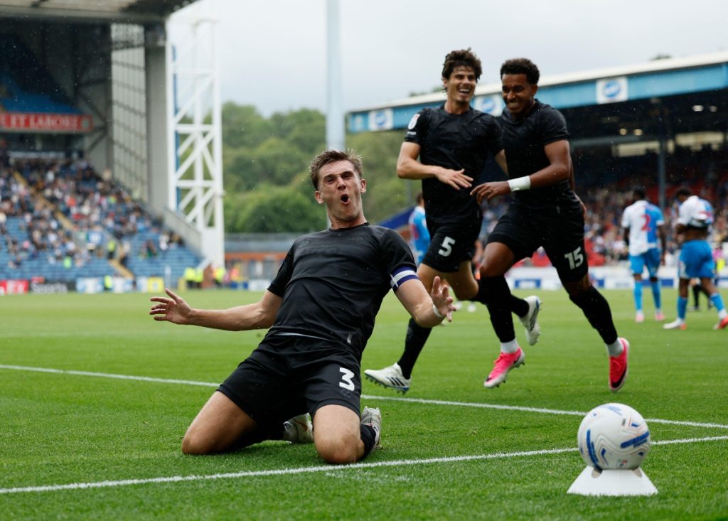 Dunne’s winner gives QPR another away victory
