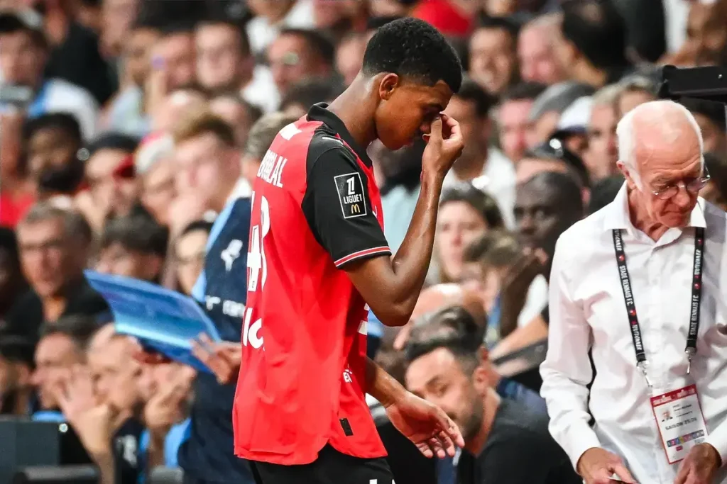 Fulham have offer for Rennes defender Ait Boudlal rejected
