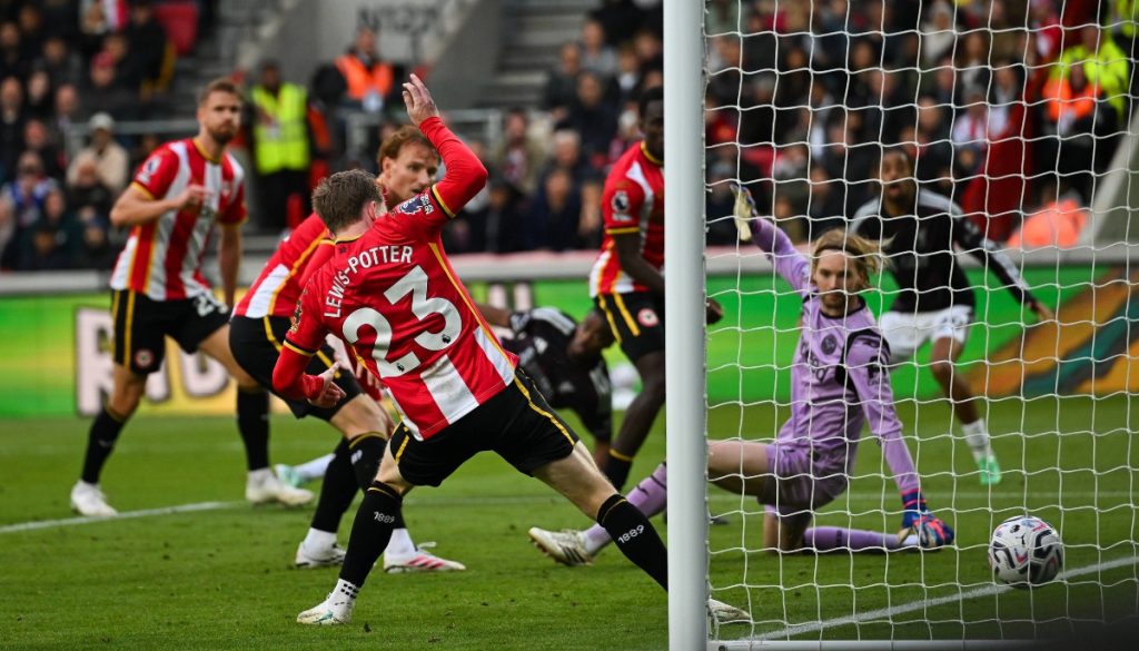 Two sent off as Brentford are beaten by Liverpool