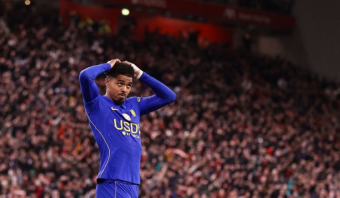 Chelsea lose on penalties to Liverpool in Carabao Cup