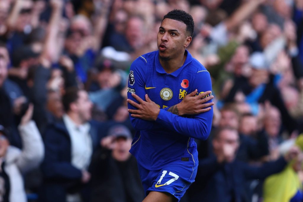 Rogers and Palmer score as Chelsea beat United